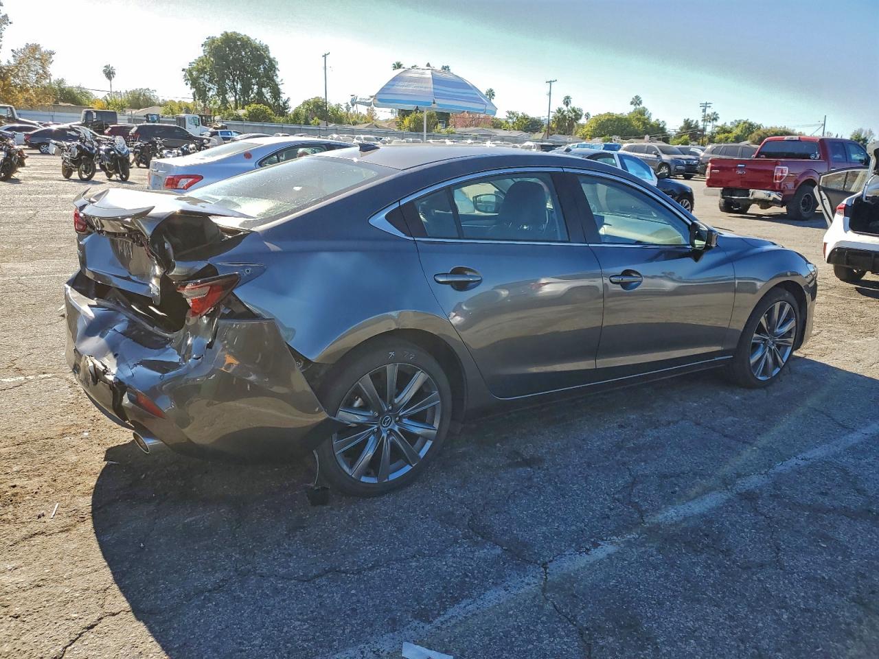 MAZDA 6 GRAND TOURING