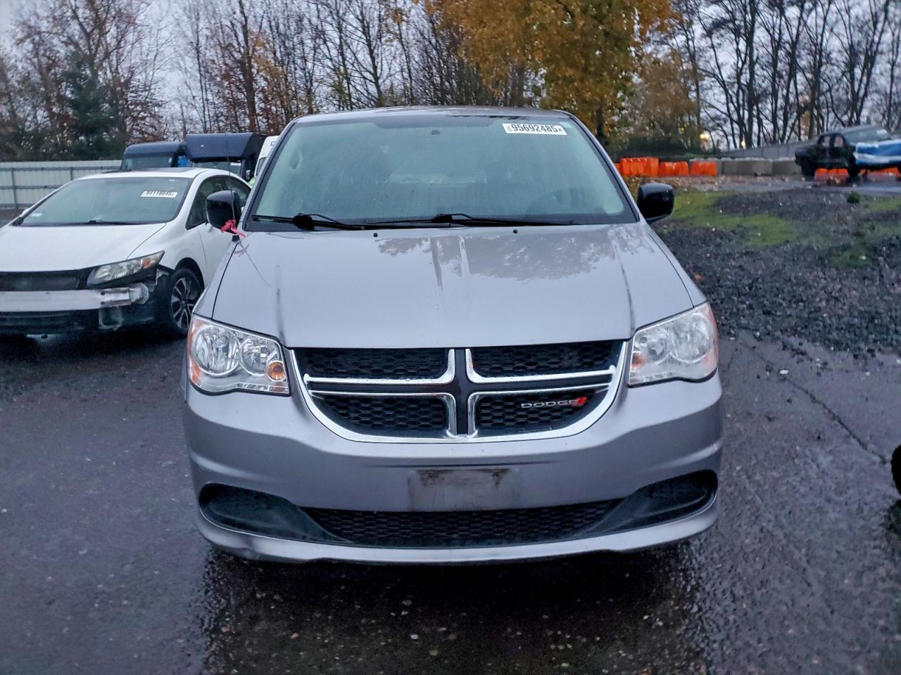 DODGE GRAND CARAVAN SE