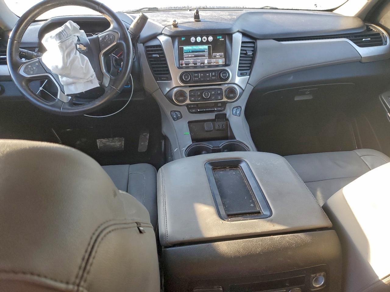 CHEVROLET SUBURBAN C1500 LT