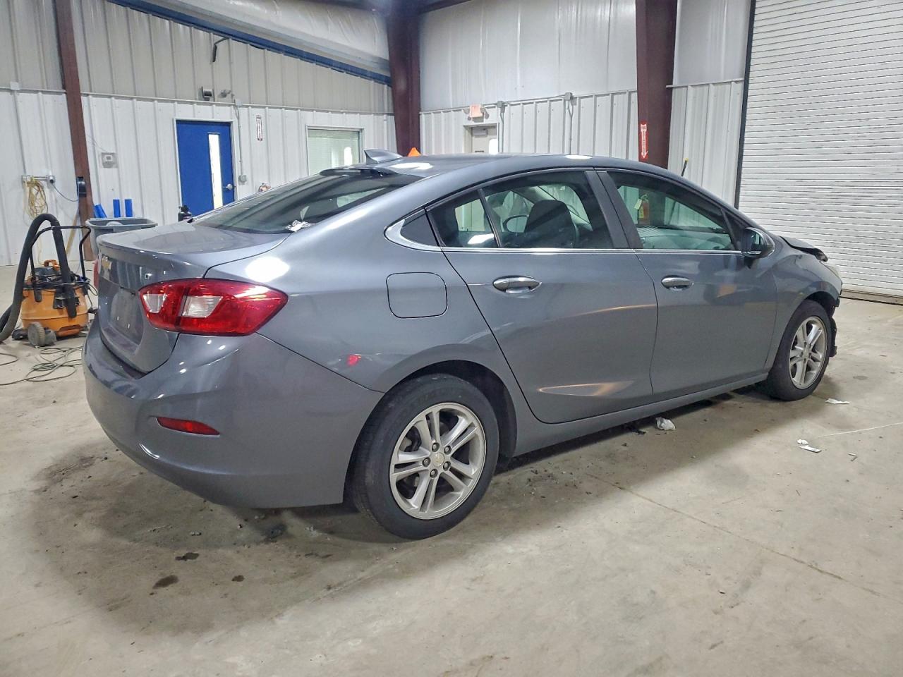 CHEVROLET CRUZE LT