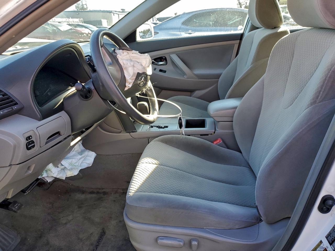 Lot #3315947135 2009 TOYOTA CAMRY BASE