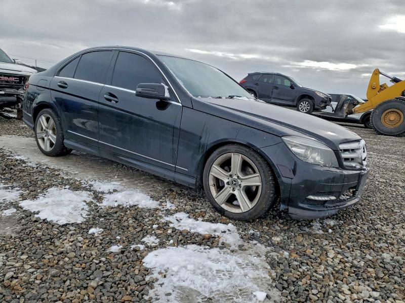 2011 MERCEDES-BENZ C 300 4MAT #3305499061