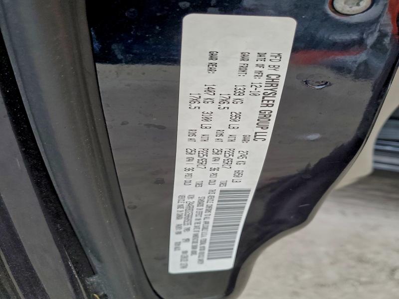 2011 CHRYSLER TOWN & COU #3302707001