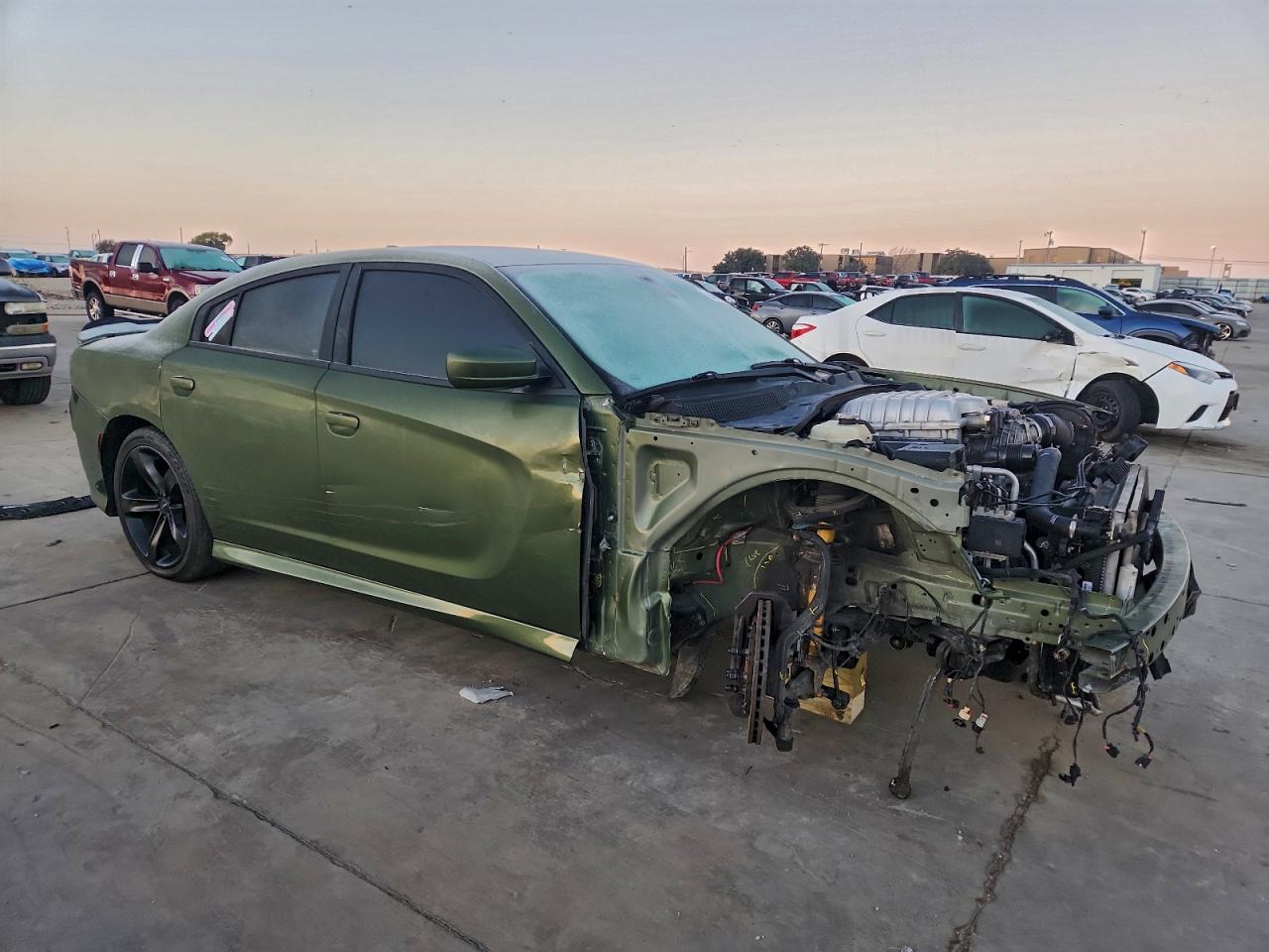 DODGE CHARGER SRT HELLCAT