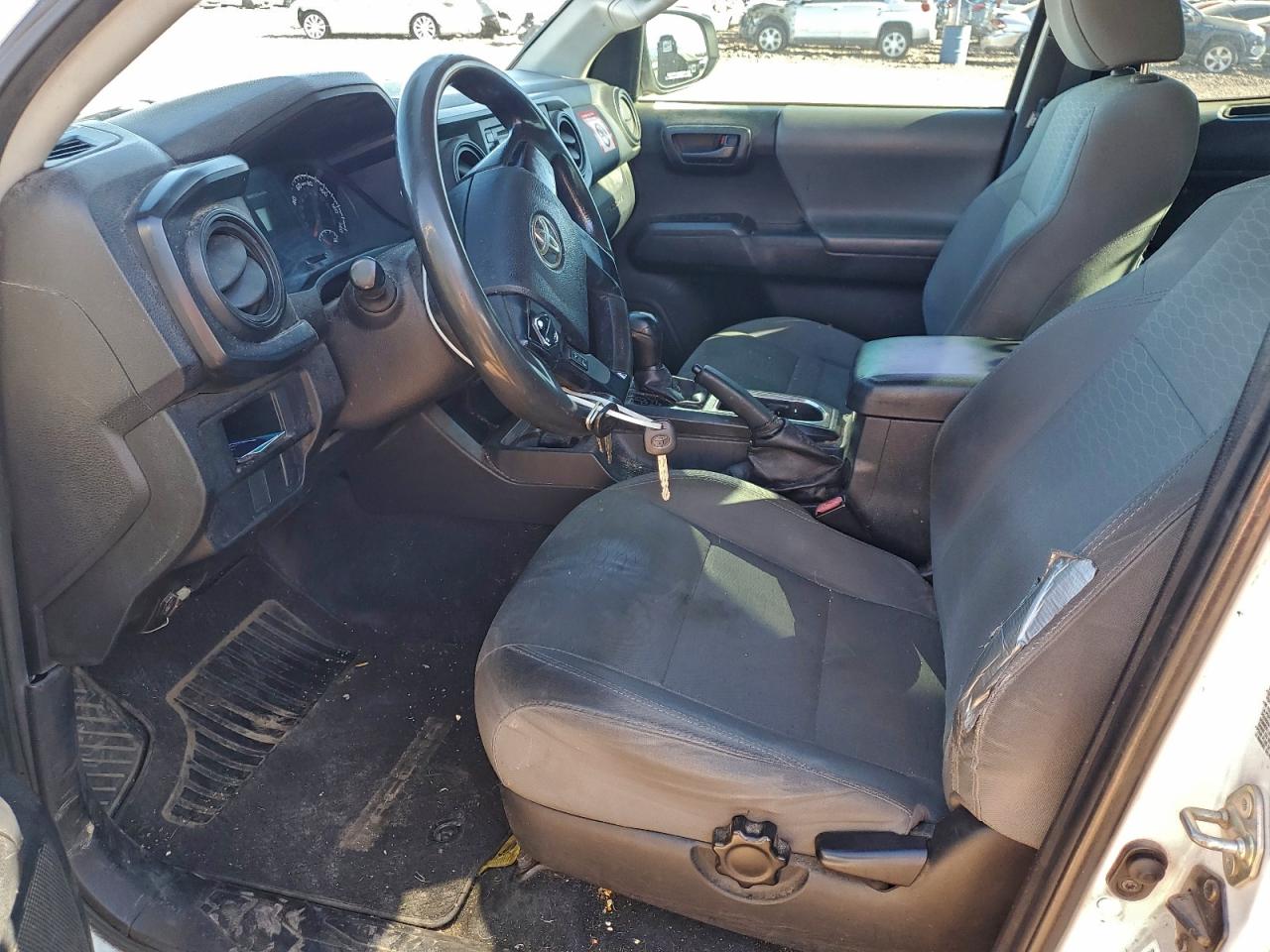 TOYOTA TACOMA ACCESS CAB