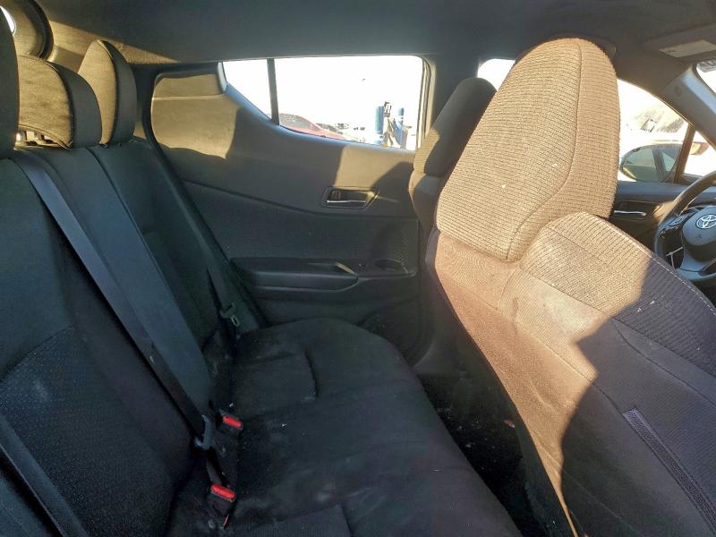 2019 TOYOTA C-HR XLE #3317835207