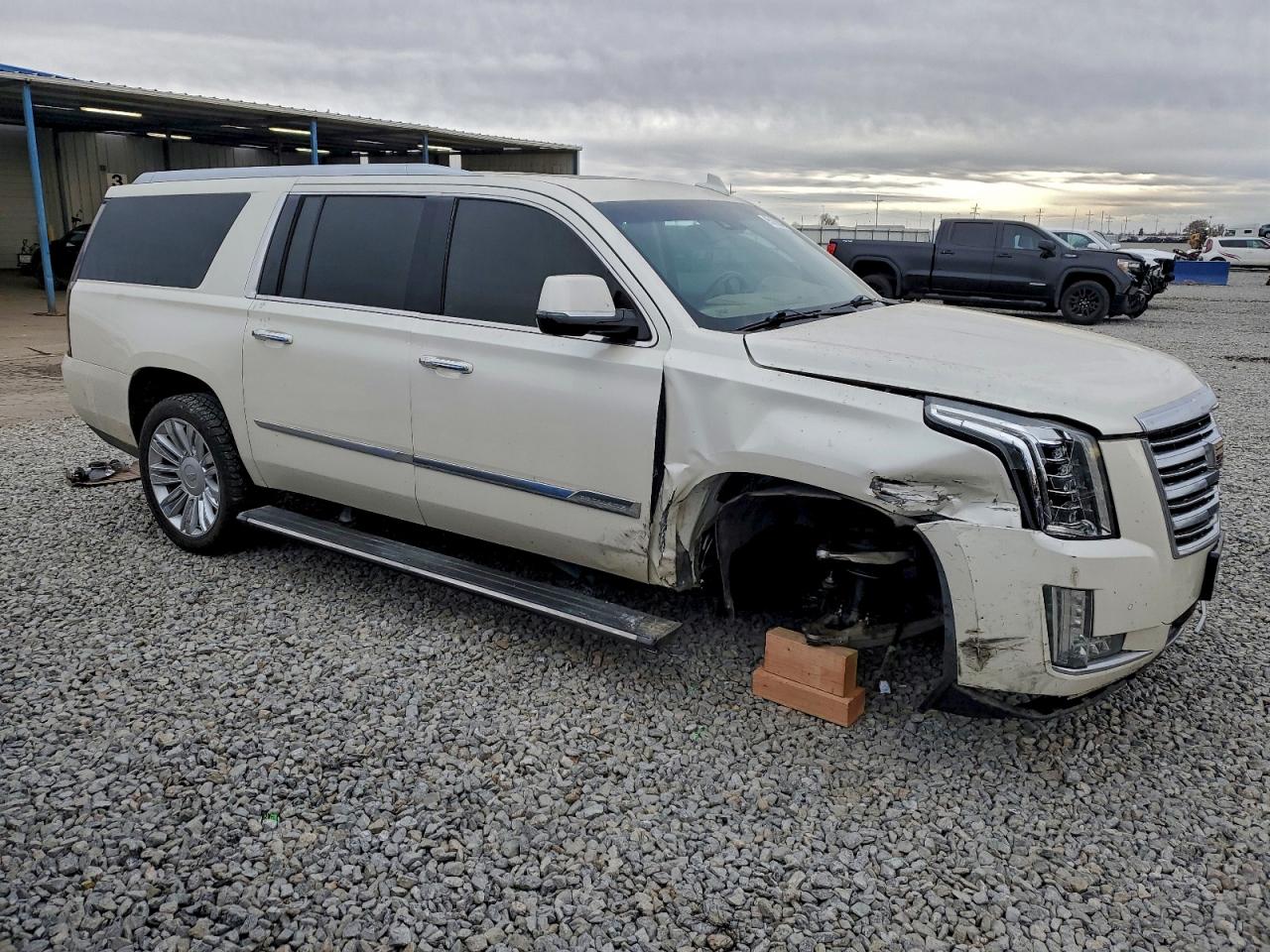 CADILLAC ESCALADE ESV PLATINUM