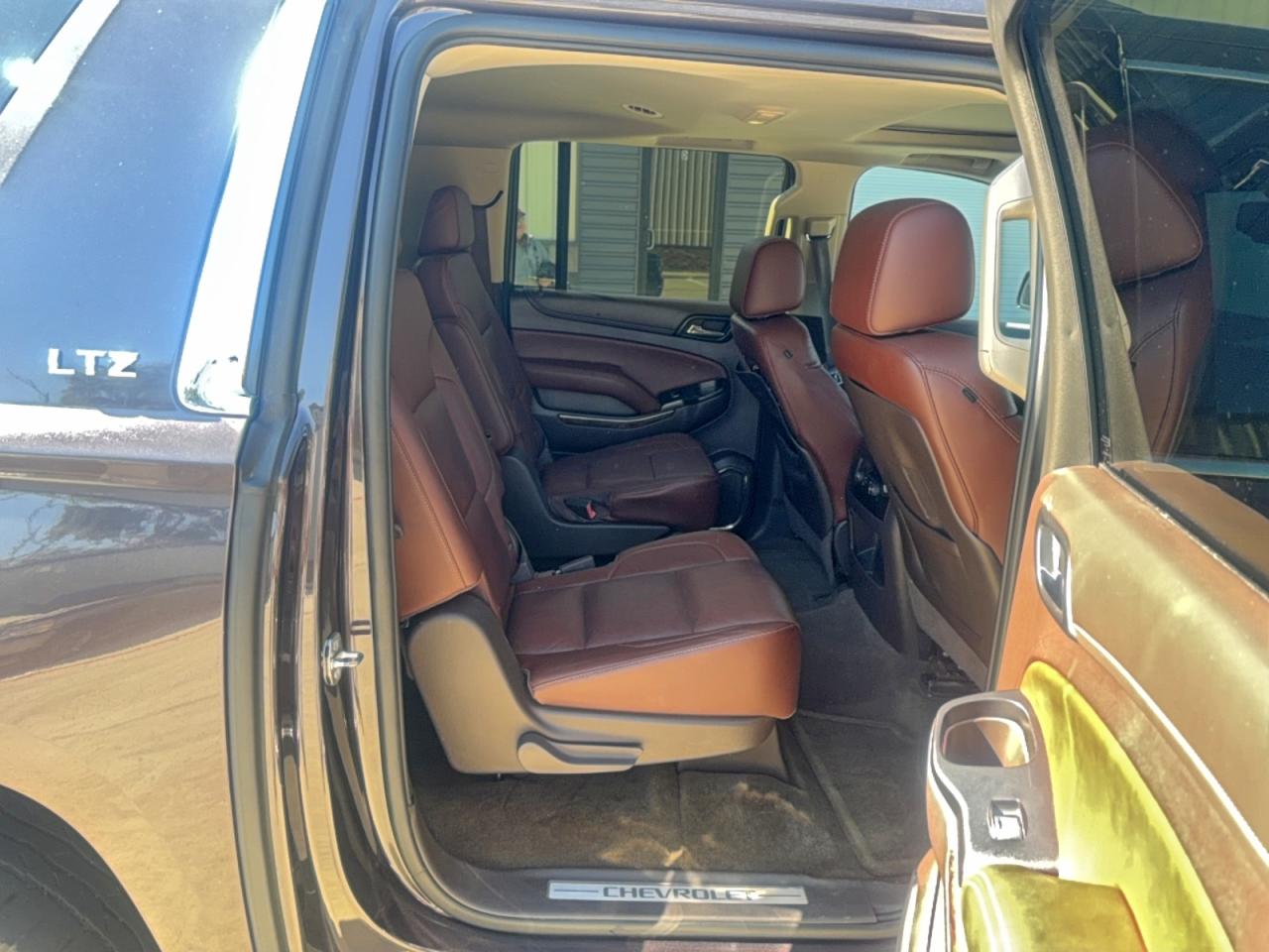 Lot #3308362288 2016 CHEVROLET SUBURBAN C