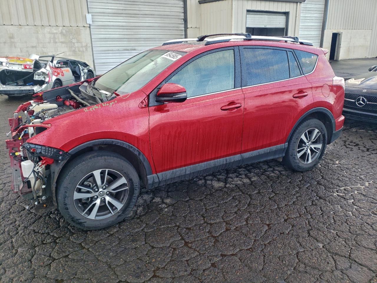 TOYOTA RAV4 XLE