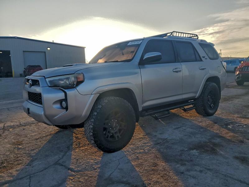 2018 TOYOTA 4RUNNER SR #3303719416