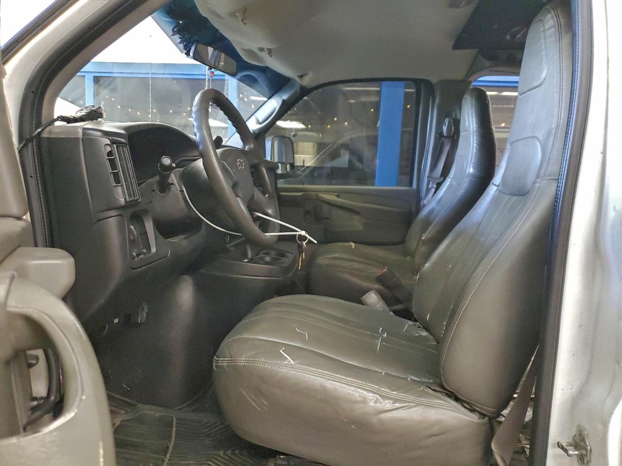 Lot #3317084013 2004 CHEVROLET EXPRESS G3