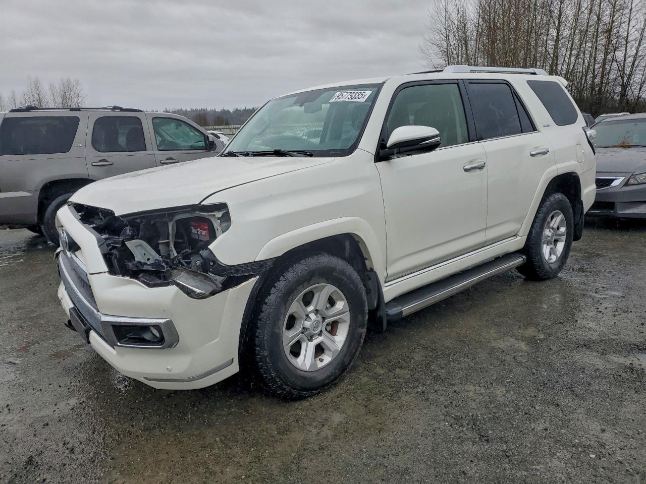 TOYOTA 4RUNNER SR5
