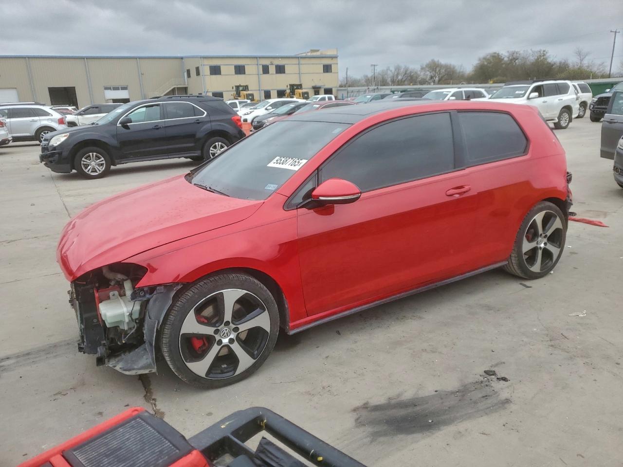 VOLKSWAGEN GOLF GTI