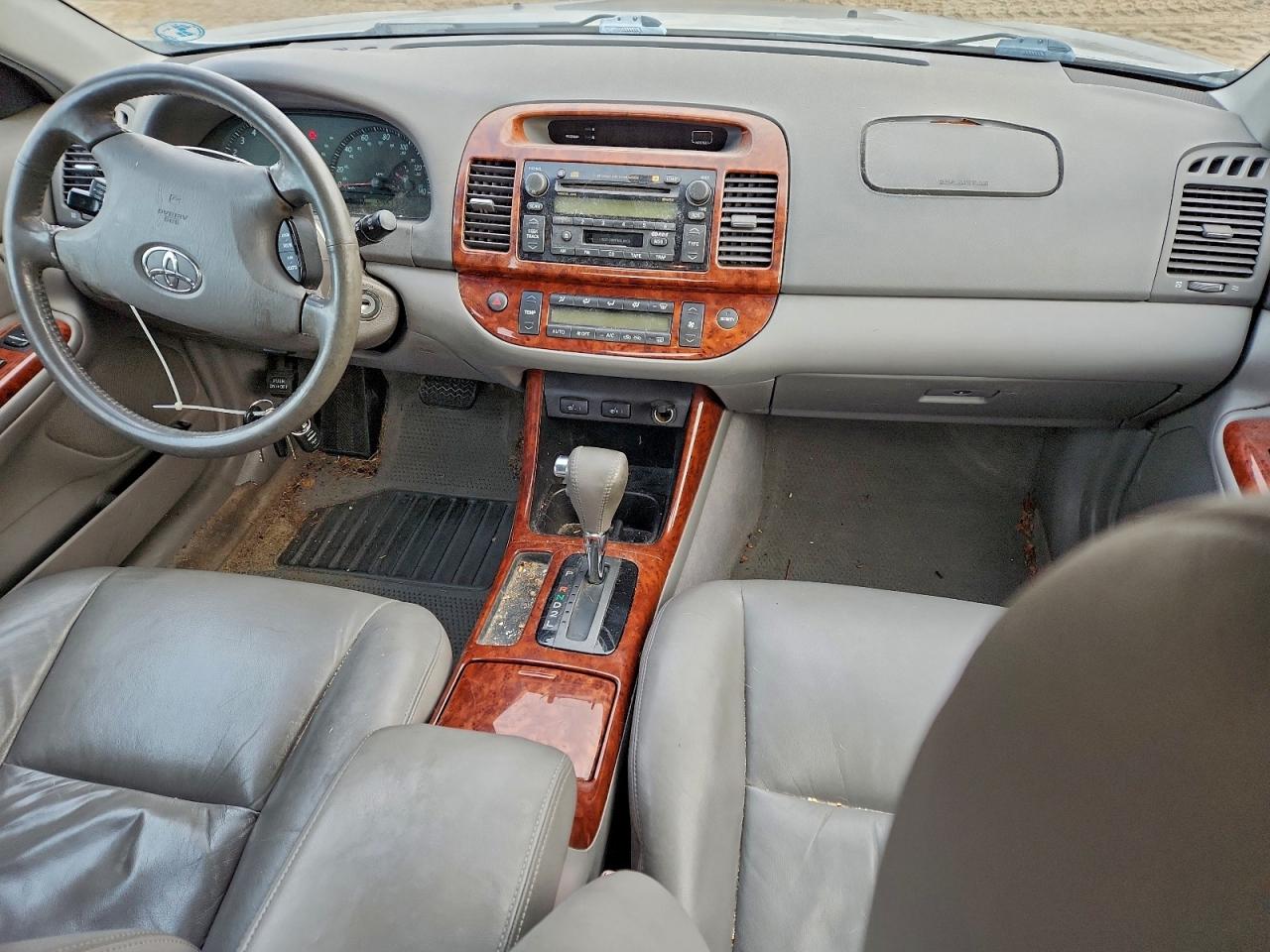 Lot #3310394960 2004 TOYOTA CAMRY LE