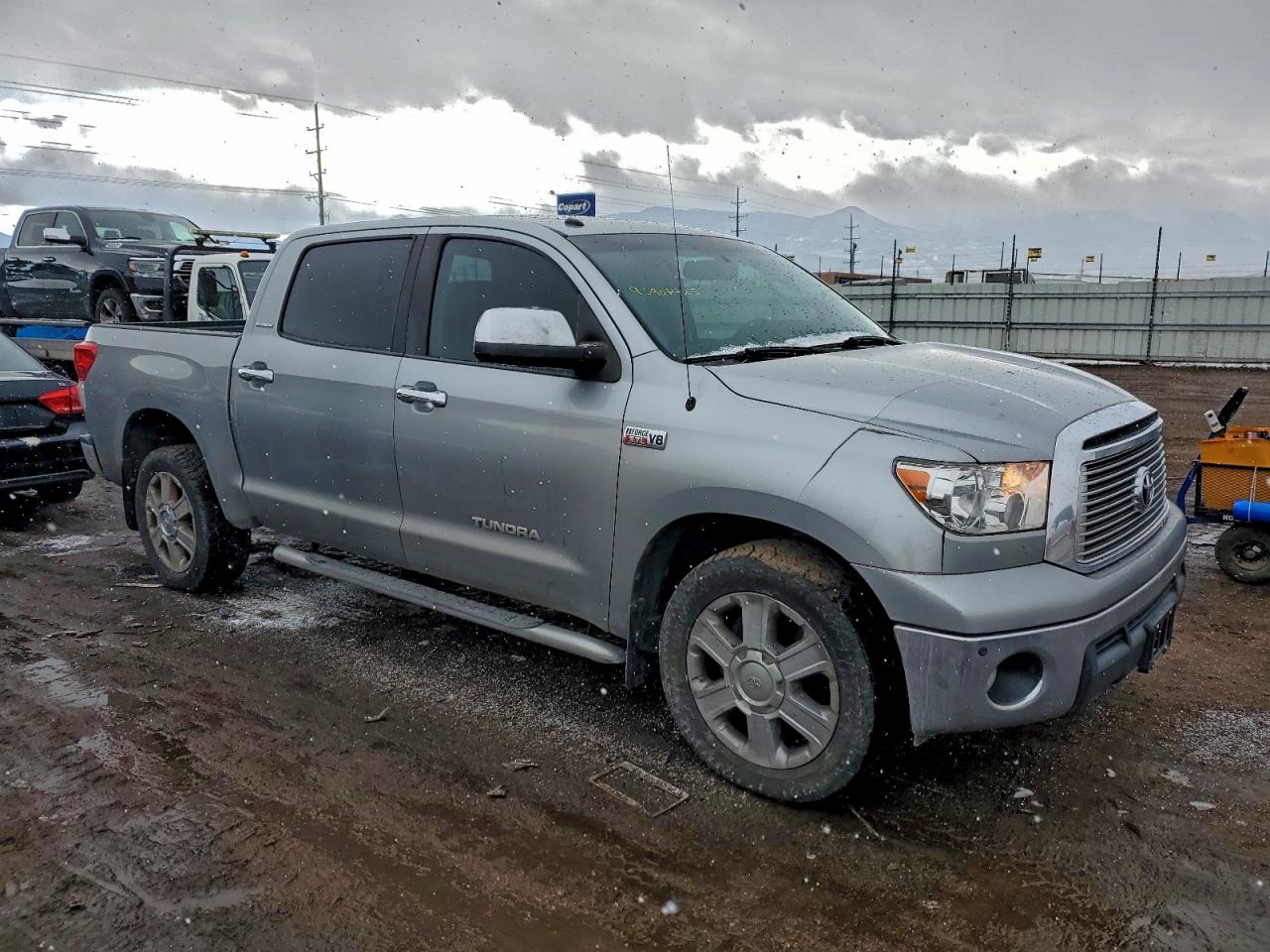 TOYOTA TUNDRA CREWMAX LIMITED