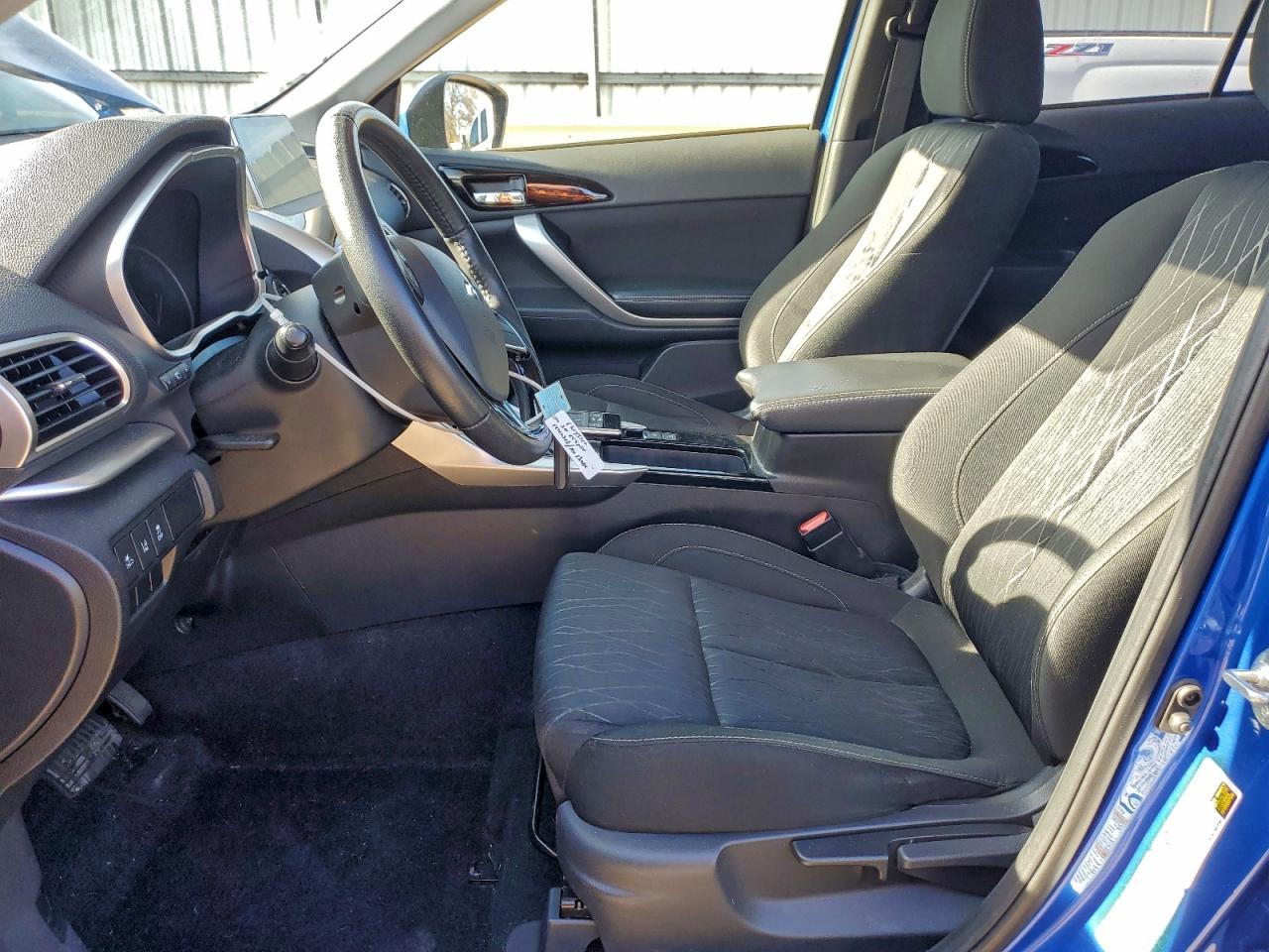 MITSUBISHI ECLIPSE SE