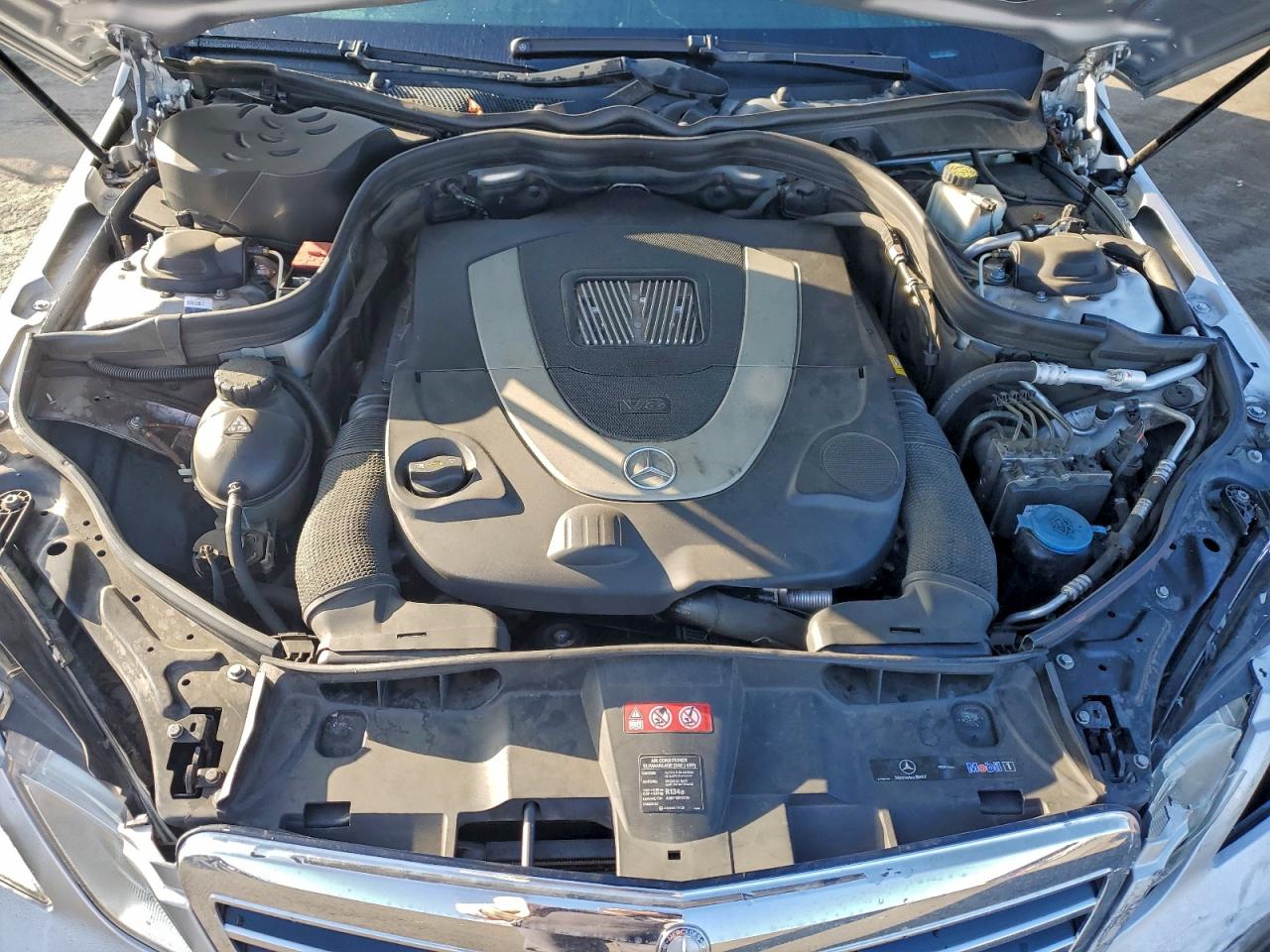 MERCEDES-BENZ E-CLASS 550