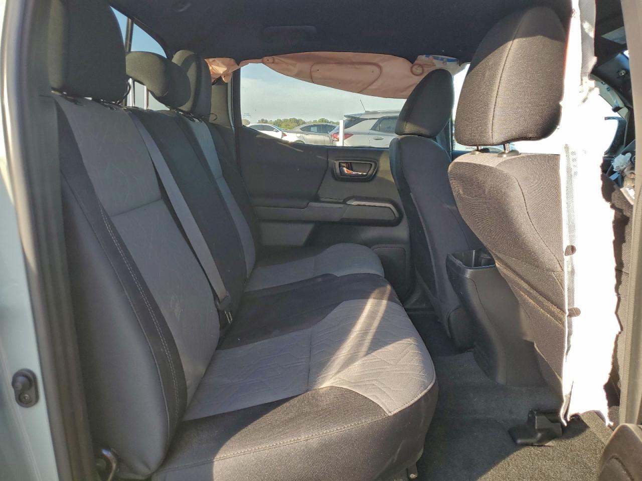 TOYOTA TACOMA DOUBLE CAB