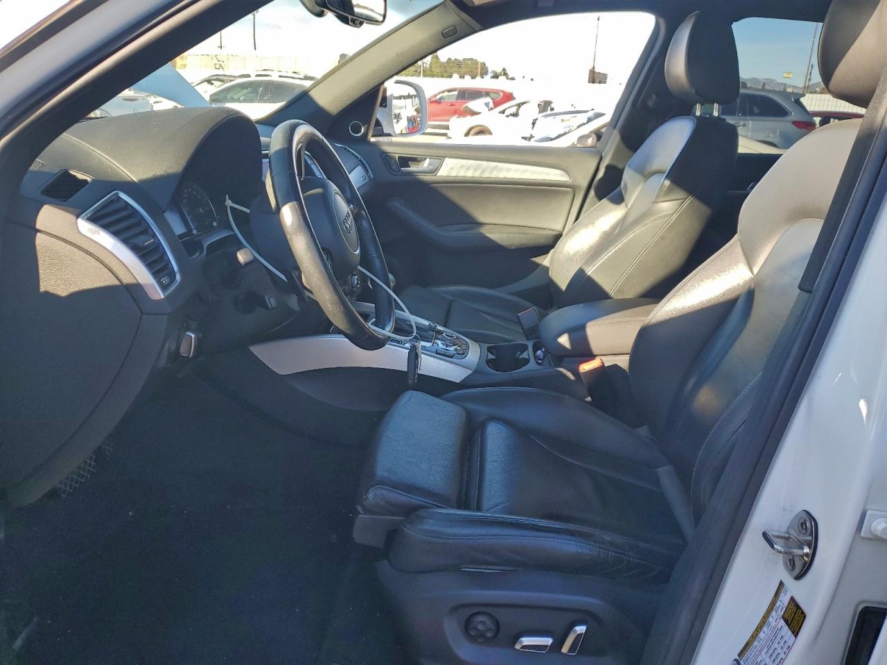 AUDI Q5 PREMIUM PLUS