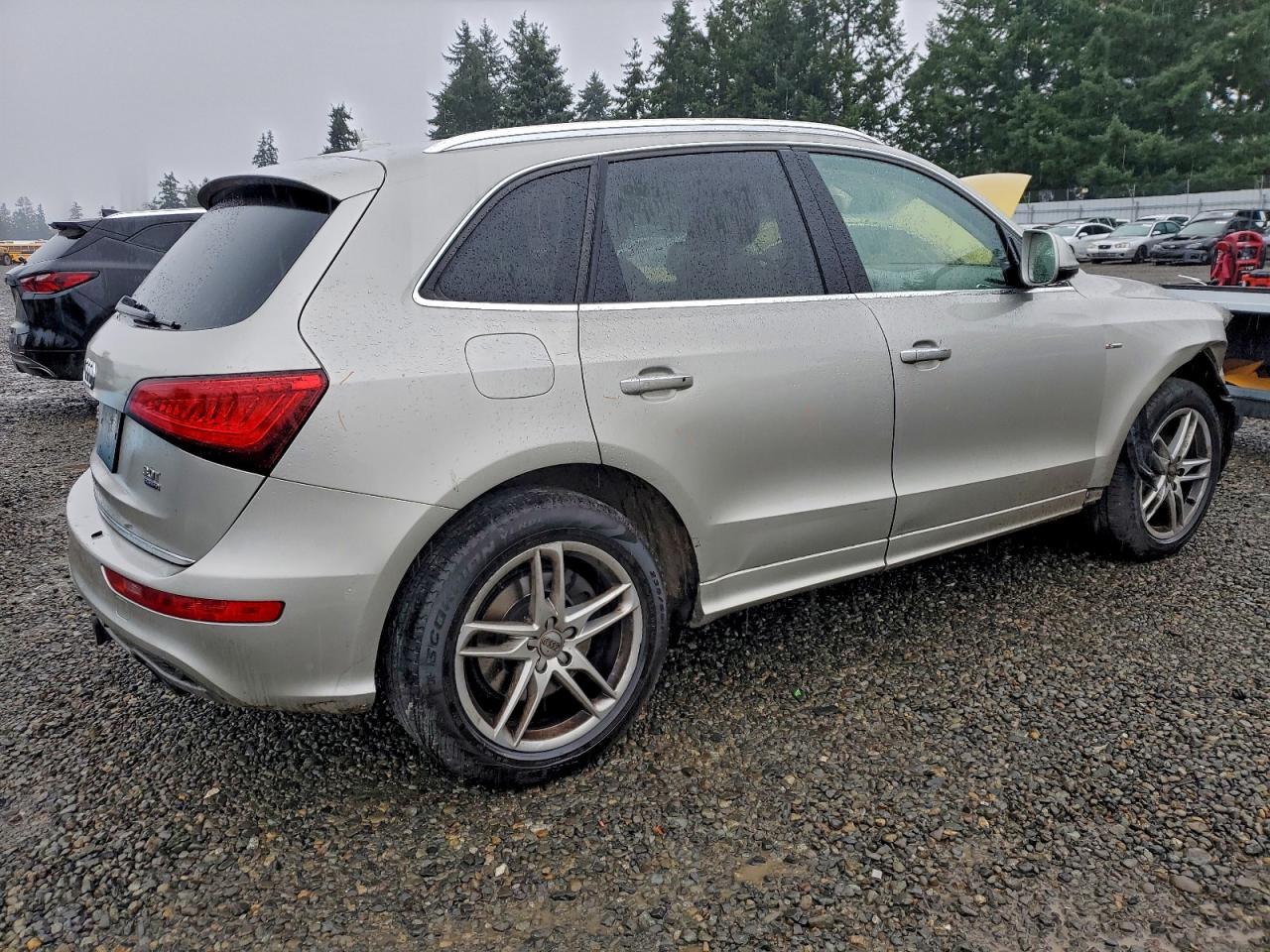 AUDI Q5 PREMIUM PLUS S-LINE