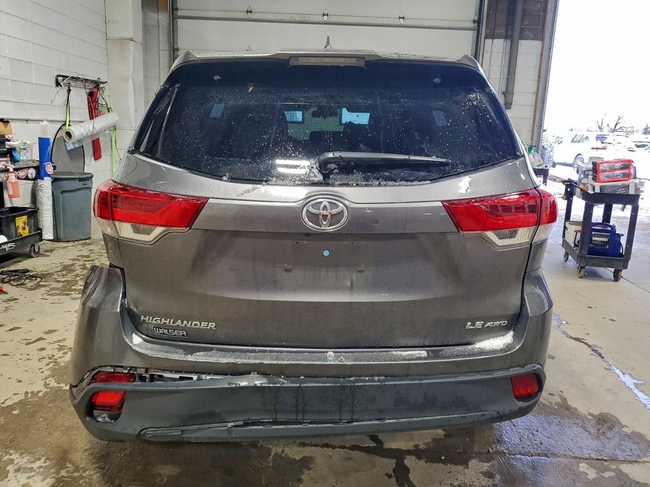 TOYOTA HIGHLANDER LE