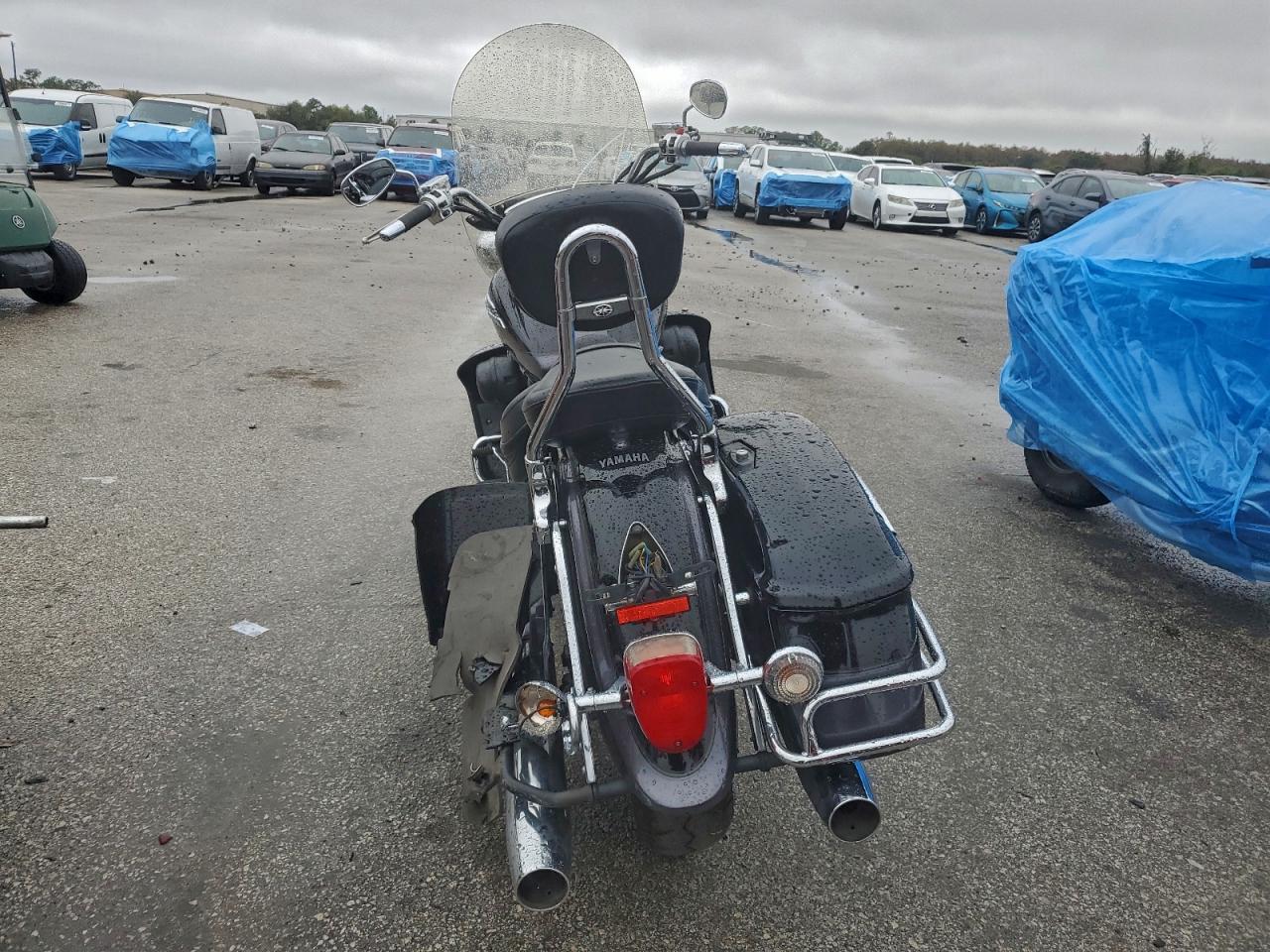 Lot #3308239177 2005 YAMAHA XVZ13 CT