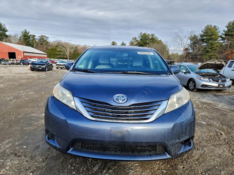 2015 TOYOTA SIENNA LE #3304518449