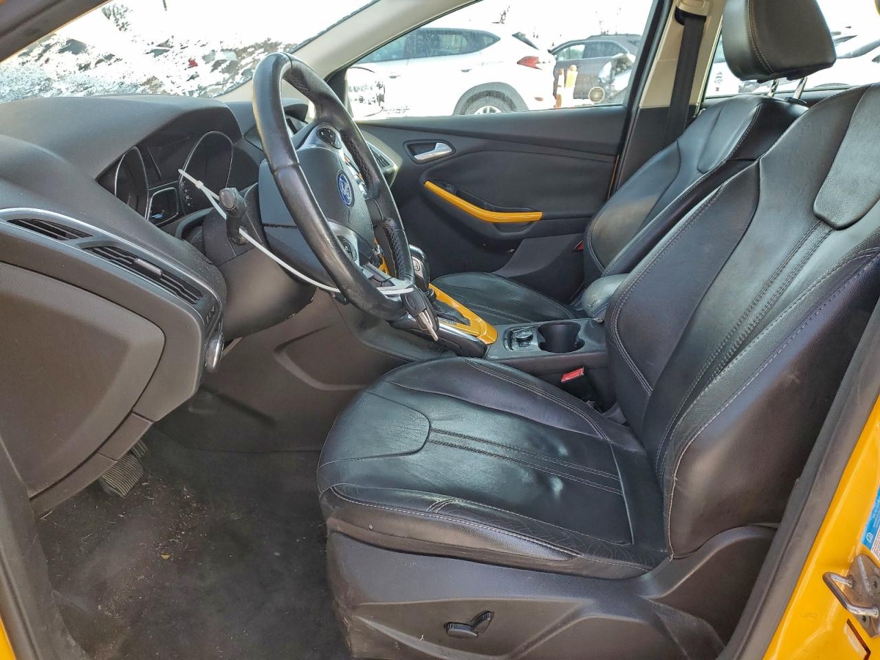 Lot #3315859171 2012 FORD FOCUS TITA