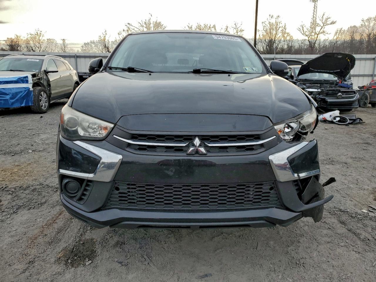 MITSUBISHI OUTLANDER ES
