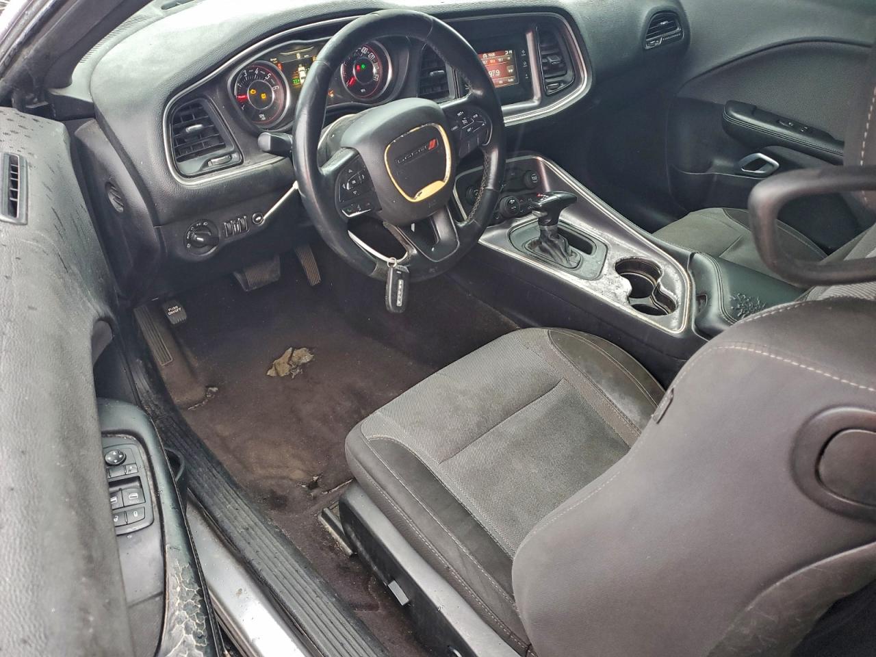 DODGE CHALLENGER SXT