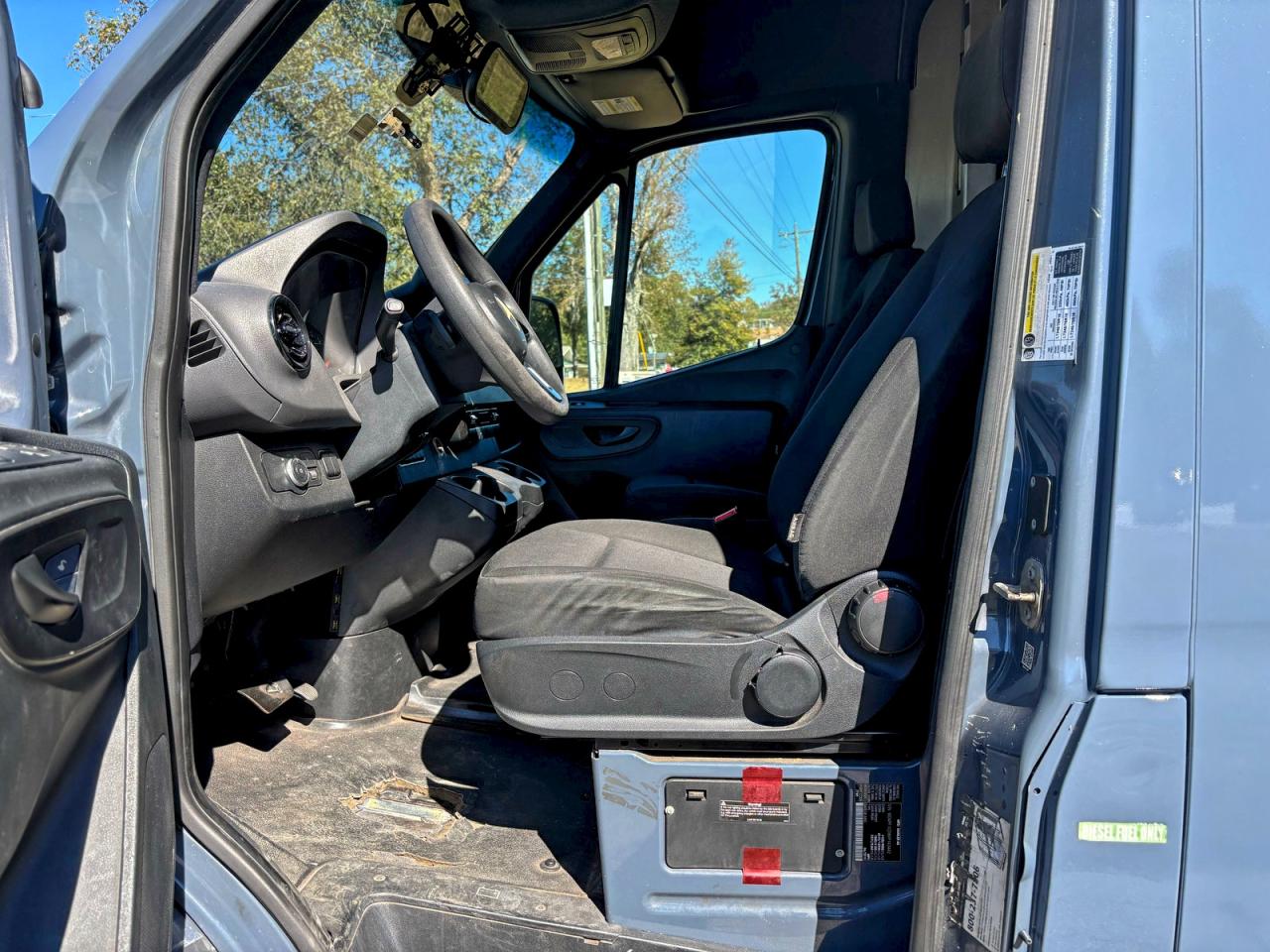 MERCEDES-BENZ SPRINTER 2500/3500