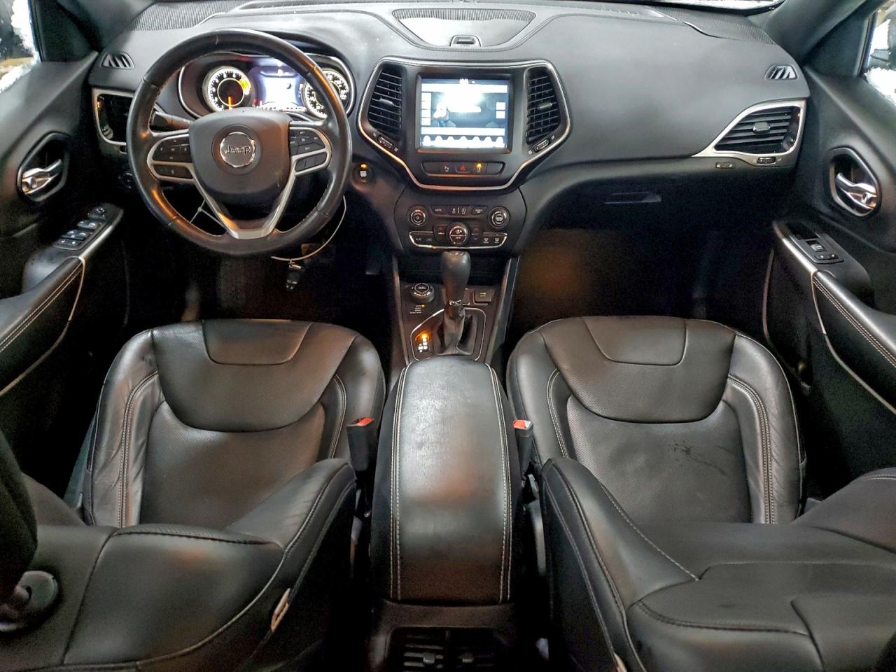 JEEP GRAND CHEROKEE LATITUDE LUX