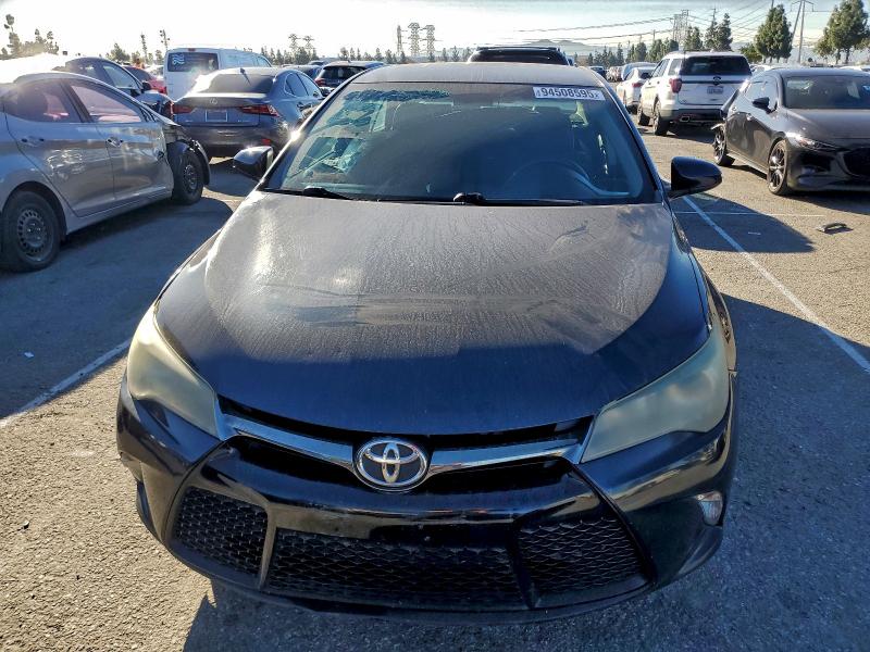 2017 TOYOTA CAMRY LE #3304572450