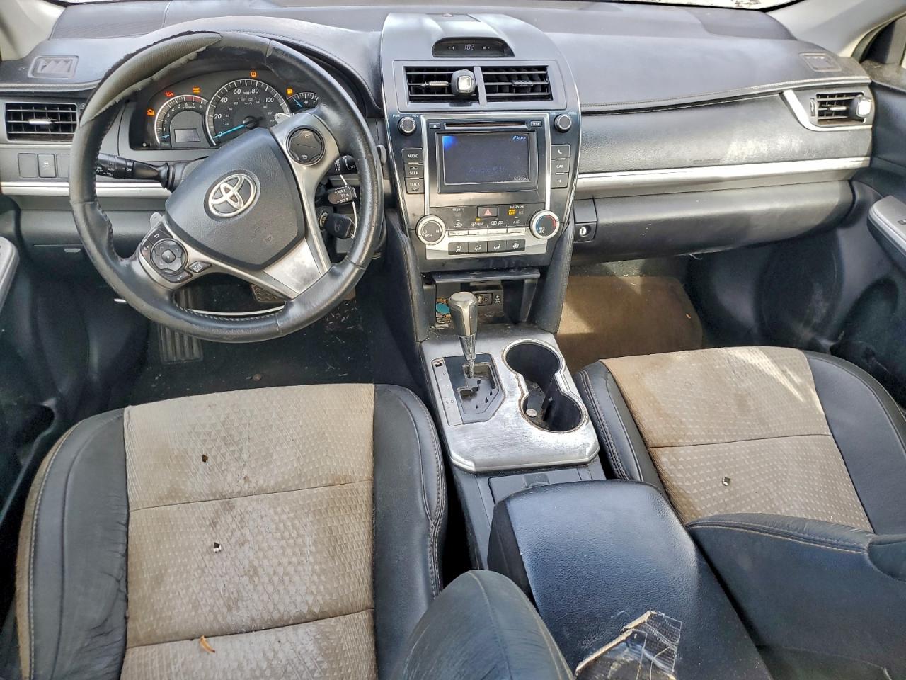 TOYOTA CAMRY L