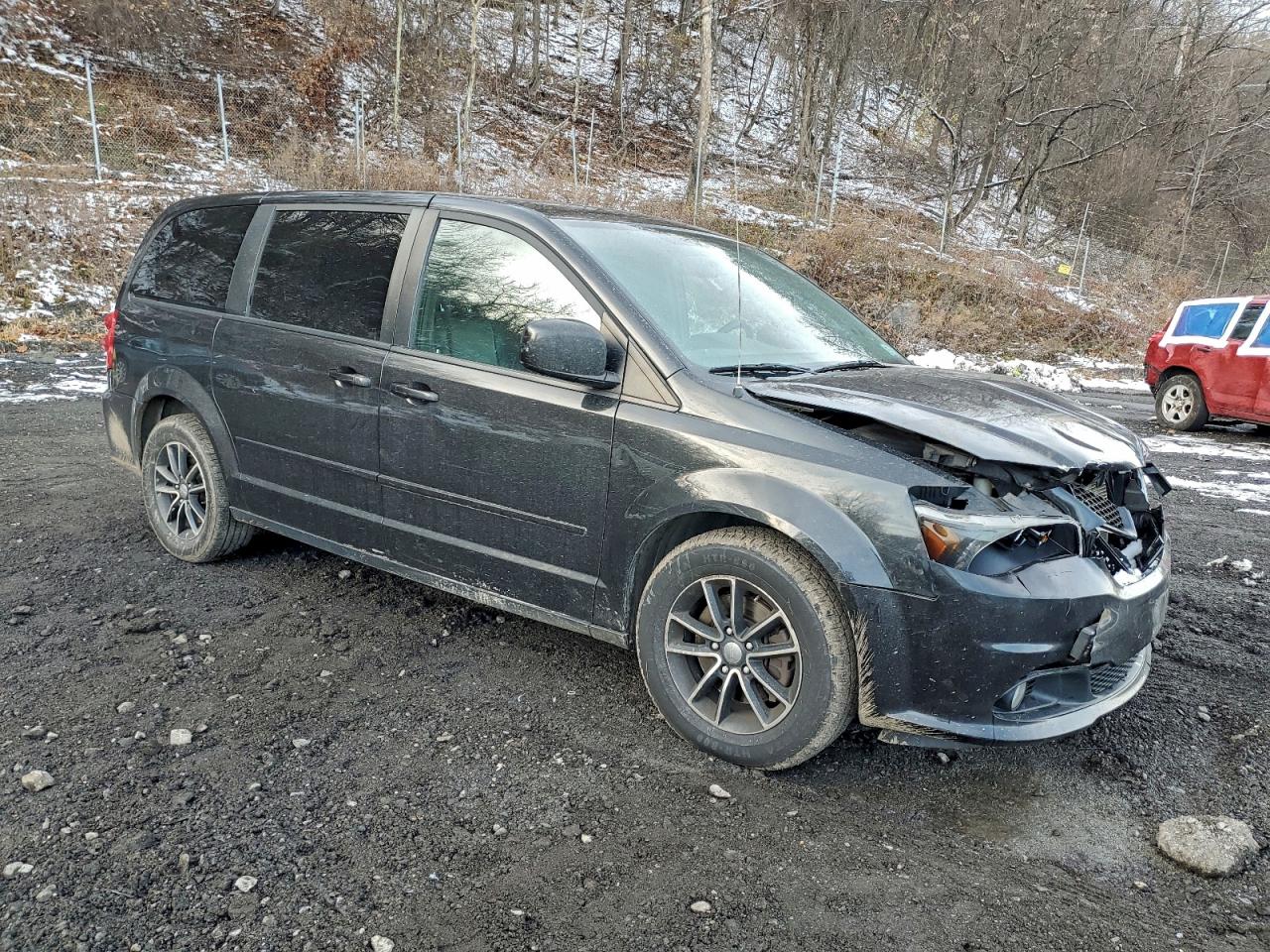 Lot #3318871012 2017 DODGE GRAND CARA