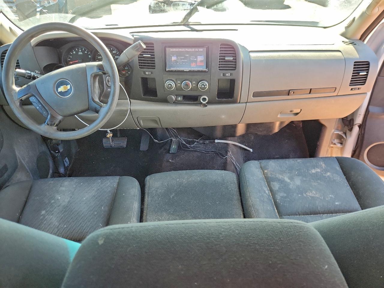 CHEVROLET SILVERADO C1500 LS