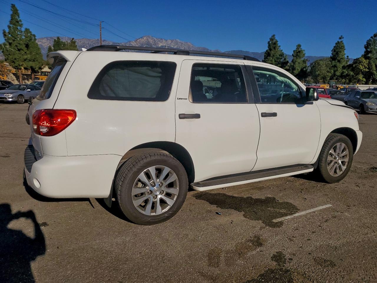 TOYOTA SEQUOIA LIMITED