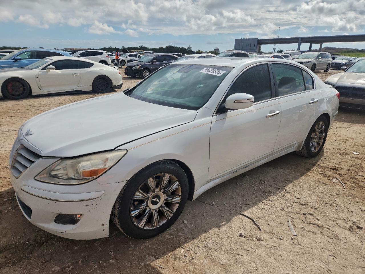 HYUNDAI GENESIS 3.8L