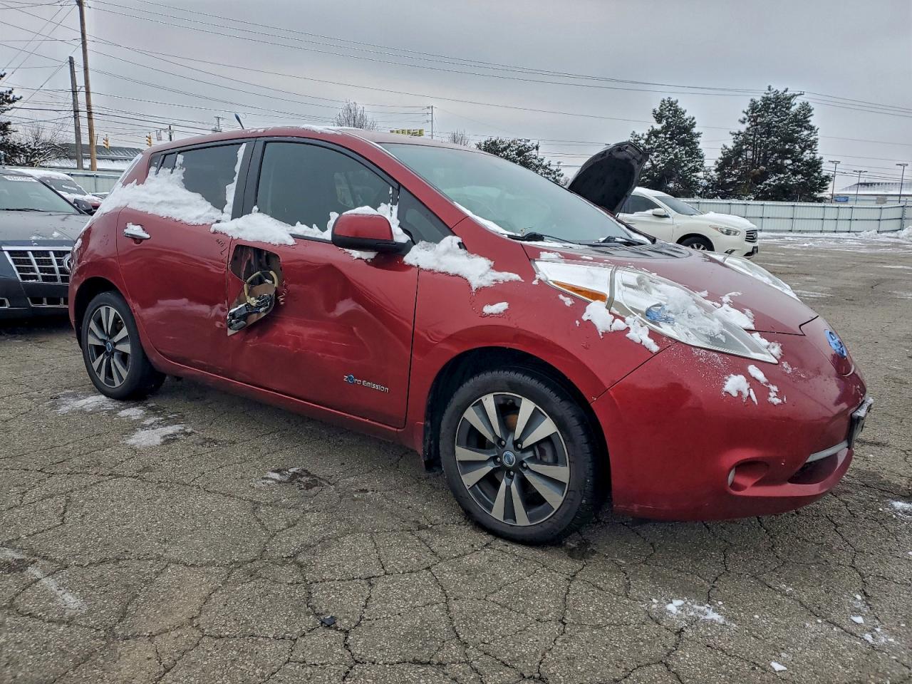 NISSAN LEAF S