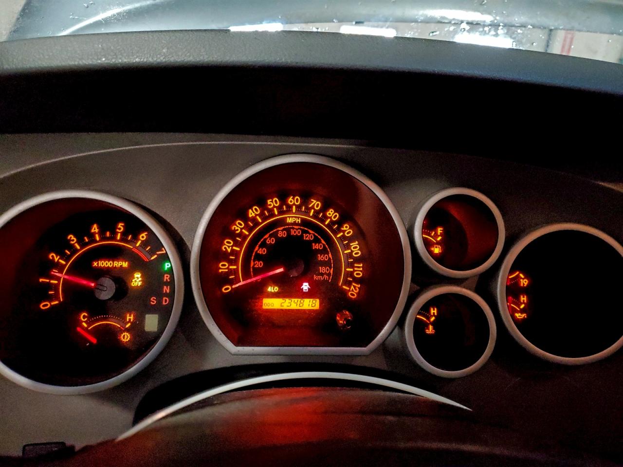 TOYOTA TUNDRA DOUBLE CAB SR5