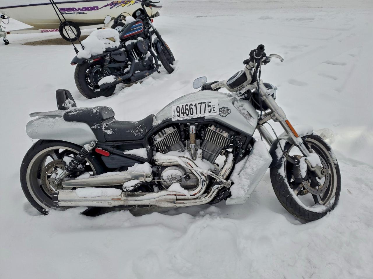 Lot #3309625050 2009 HARLEY-DAVIDSON VRSCF