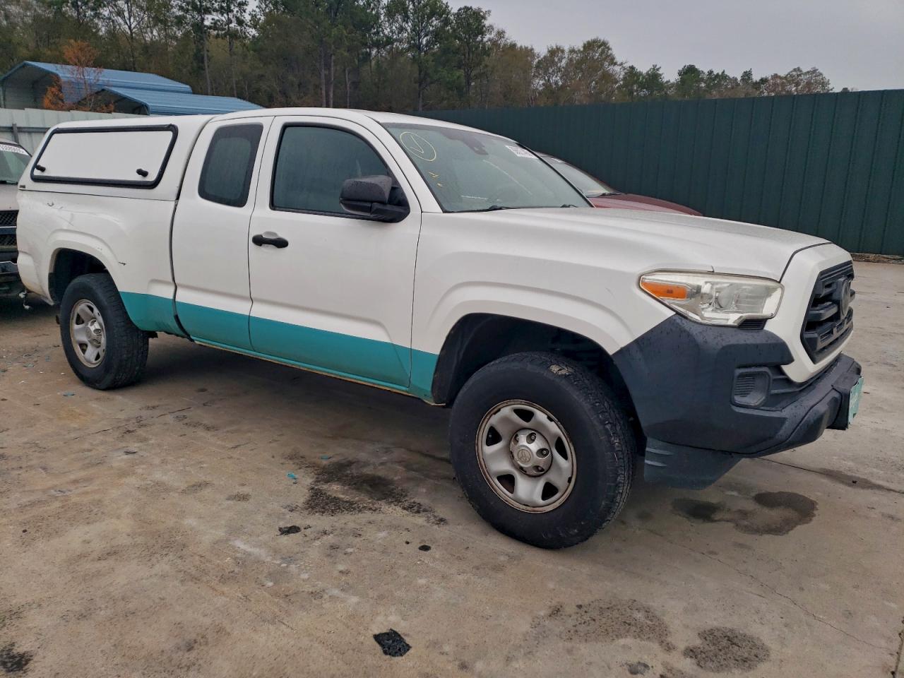 TOYOTA TACOMA ACCESS CAB