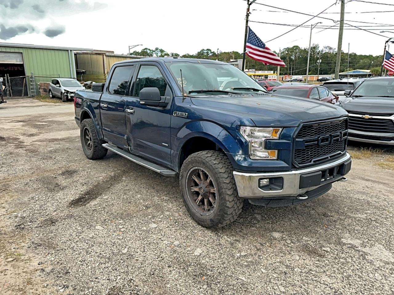 FORD F-150 SUPERCREW