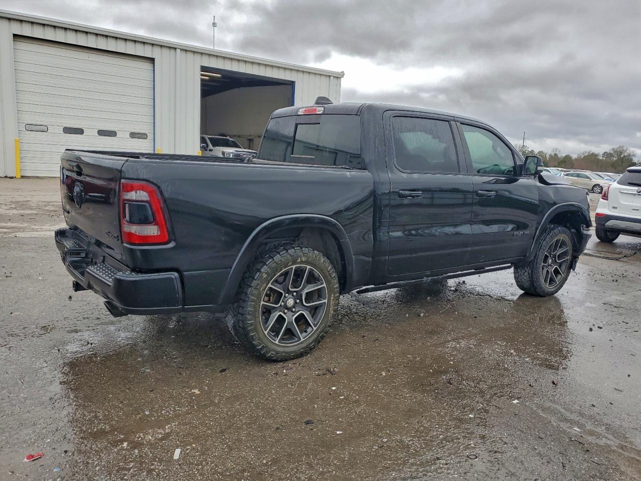 RAM 1500 LARAMIE