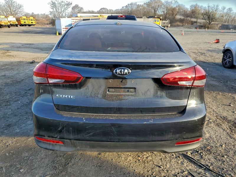 2018 KIA FORTE LX #3302758374