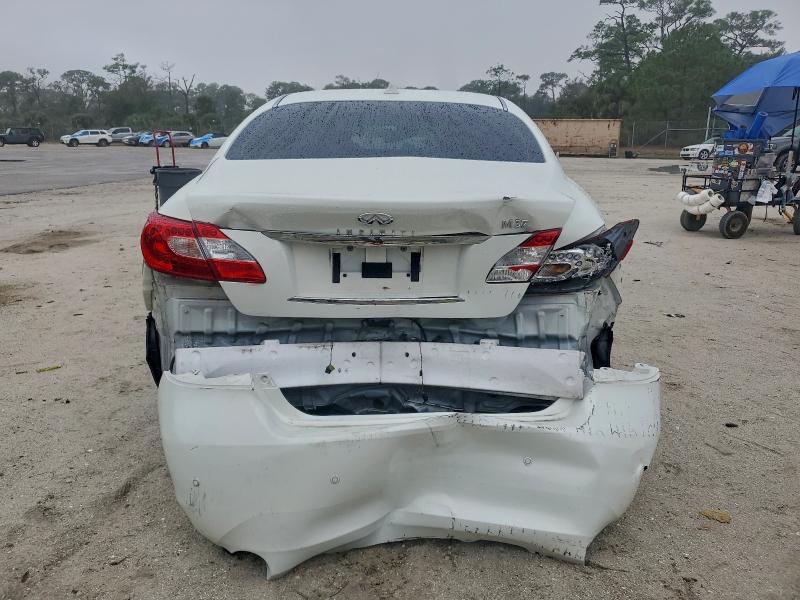 2013 INFINITI M37 #3310210390