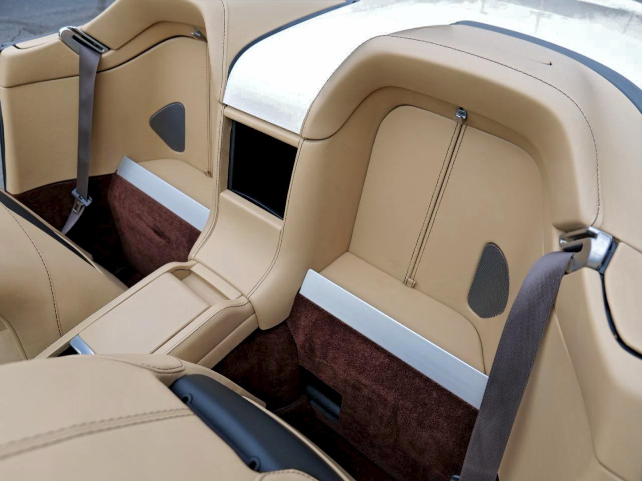 ASTON MARTIN VANTAGE S