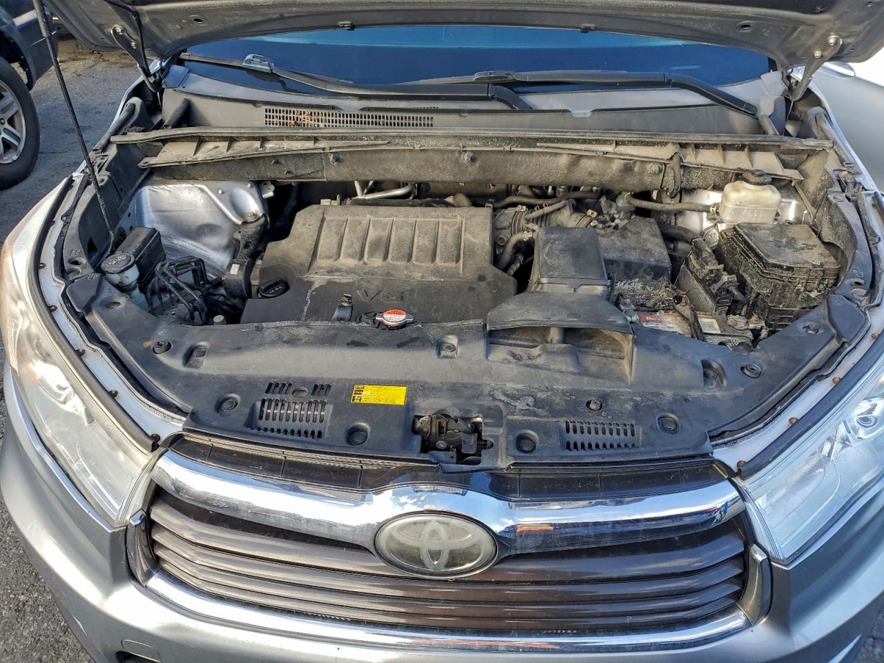 TOYOTA HIGHLANDER LIMITED