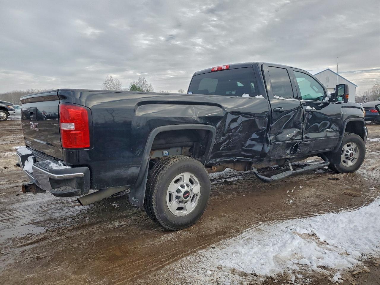 GMC SIERRA K2500 SLE