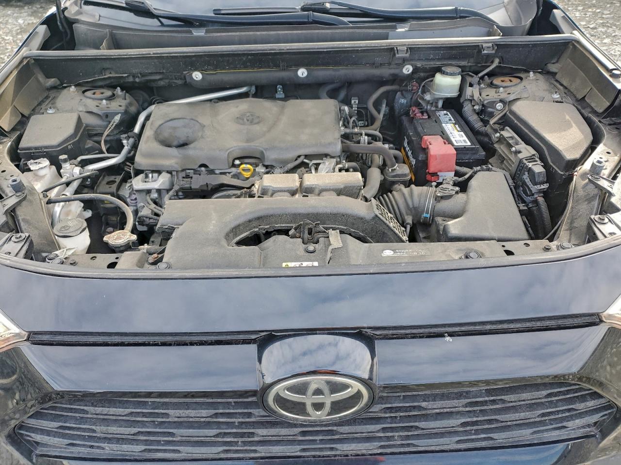 TOYOTA RAV4 XLE PREMIUM